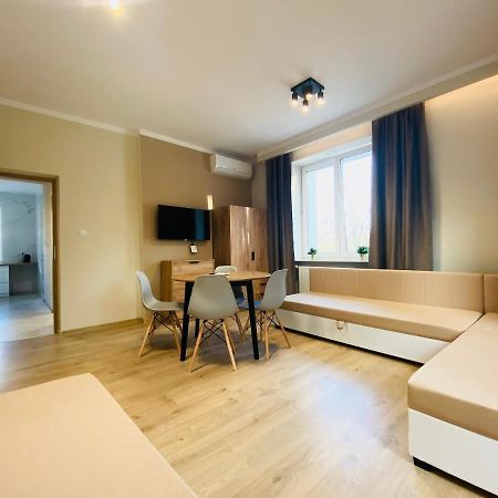 Gold Apartament Świdnik Extérieur photo